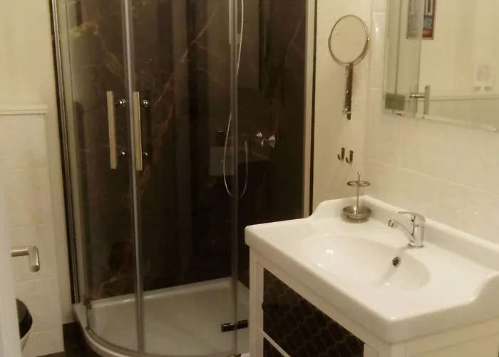 招待所 Regina 莫内西